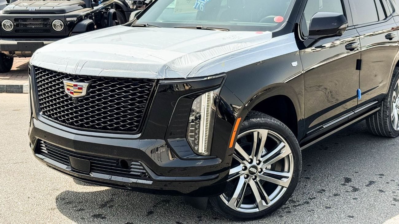 كاديلاك إسكالاد Sport Platinum Executive 6.2L V8 4WD 2026 Brand New American Specs