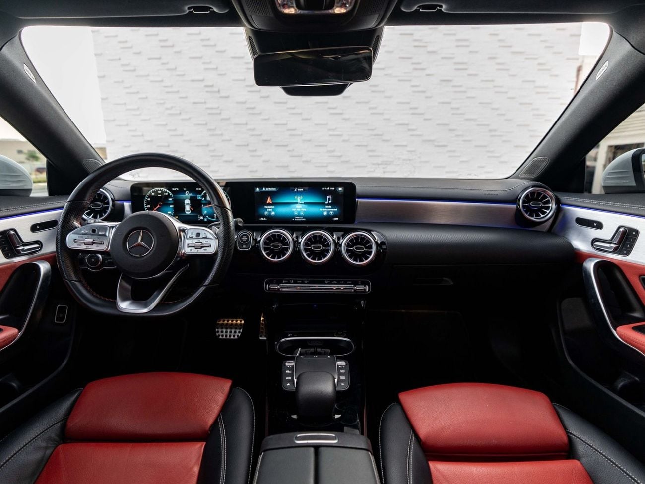 Mercedes Benz CLA250