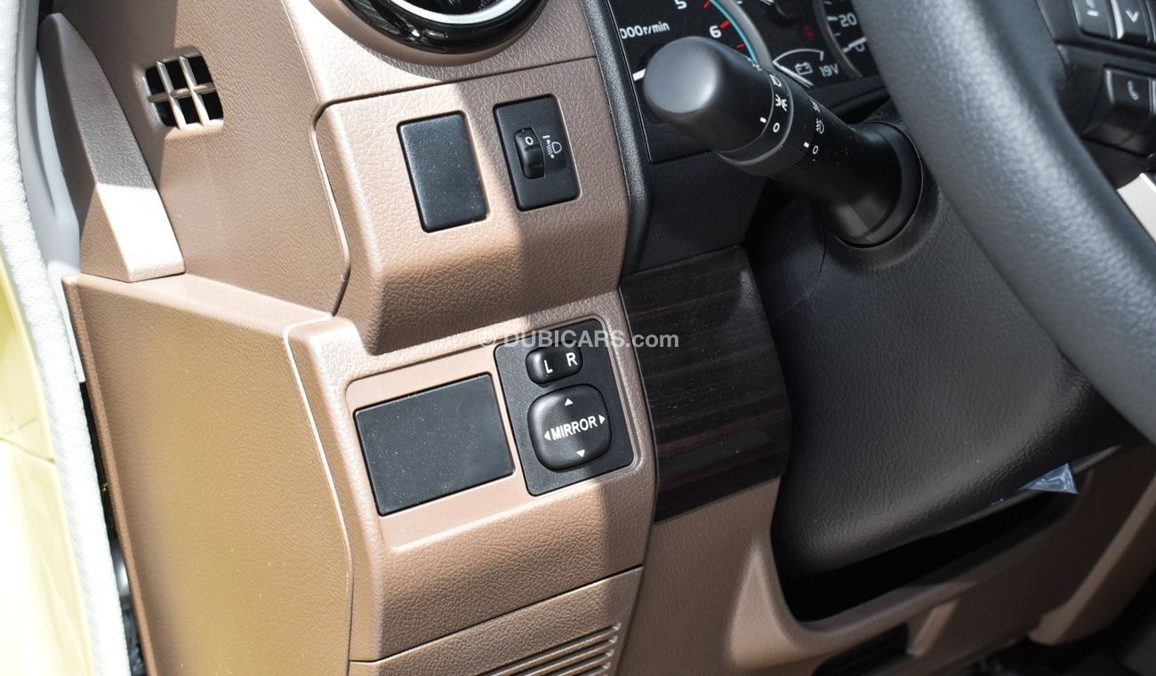 Toyota Land Cruiser Pick Up 4.0L V6 Petrol Single Cabin  M/T