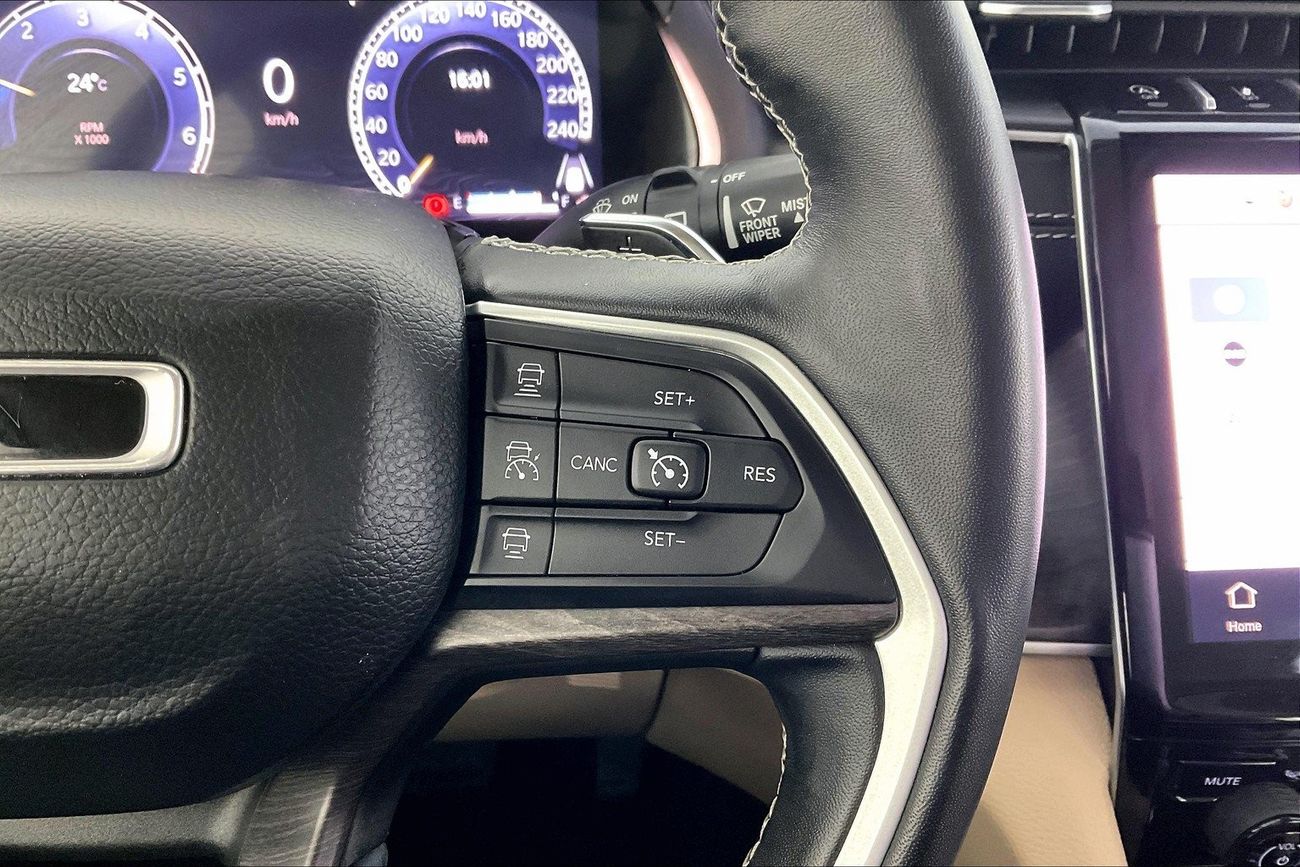 Jeep Cherokee Limited Plus | Guaranteed Warranty | 0 Down Payment