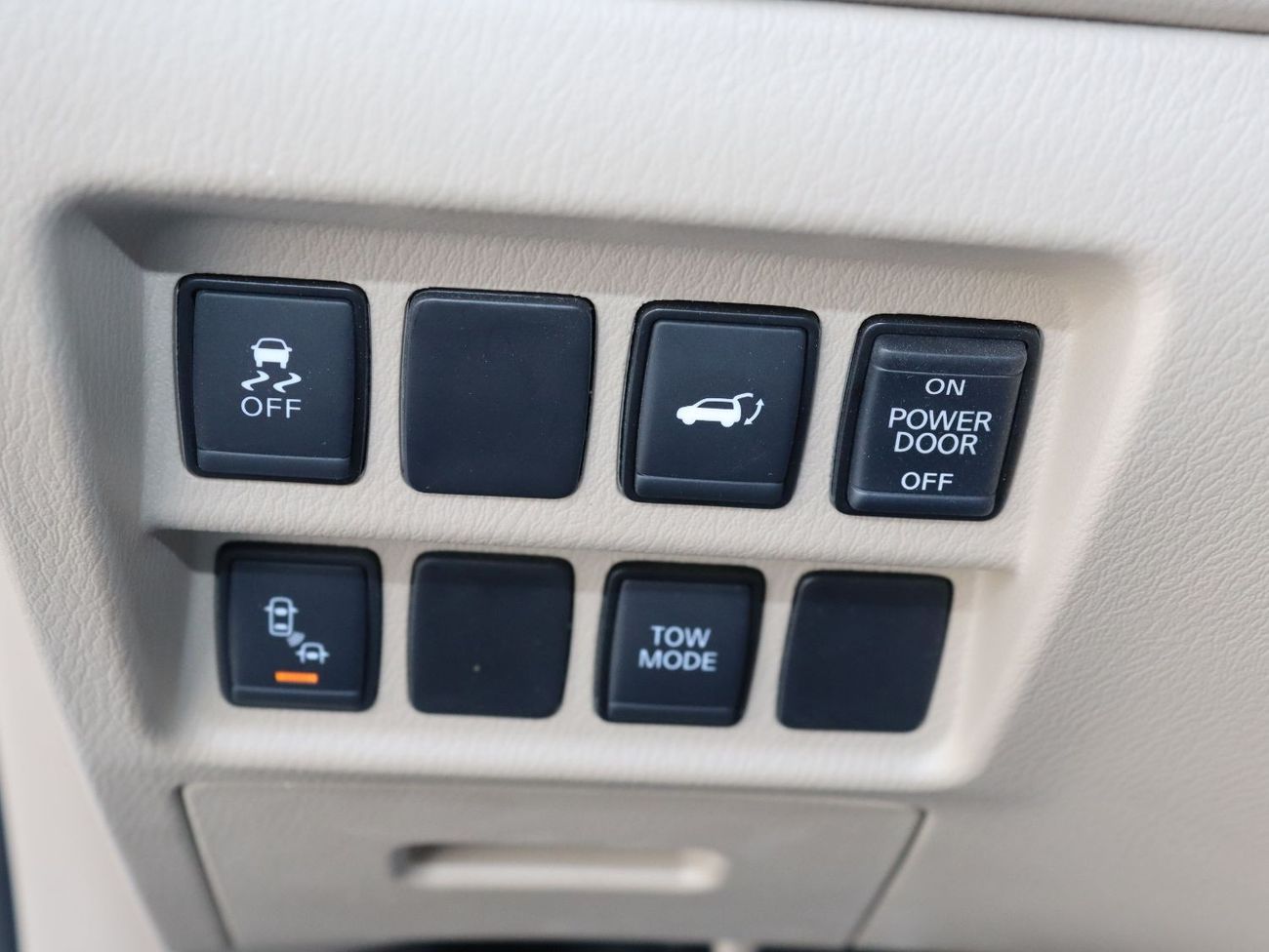 Nissan Pathfinder 2020 Nissan Pathfinder SV (R52), 5dr SUV, 3.5L 6cyl Petrol, Automatic, Four Wheel Drive