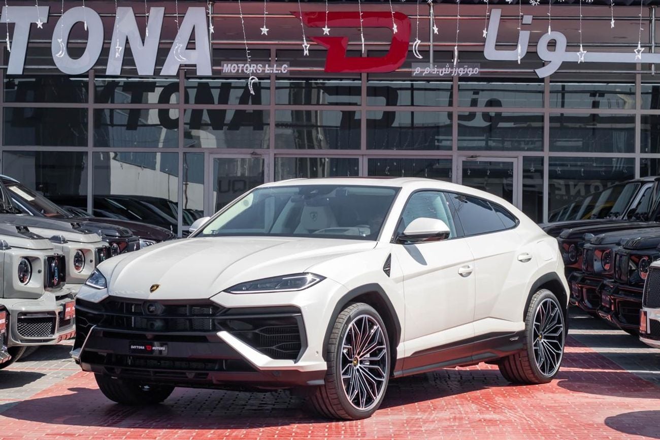 Lamborghini Urus Lamborghini Urus SE | 2025 | 1,200km