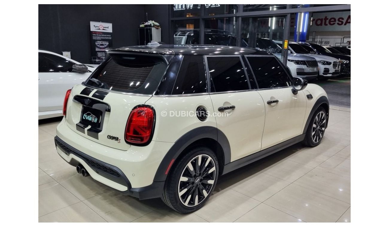 Mini Cooper S MINI COOPER S 2023 ONLY 7K KM IN MINT CONDITION FOR 109K AED INCLUDING 1 YEAR WARRANTY