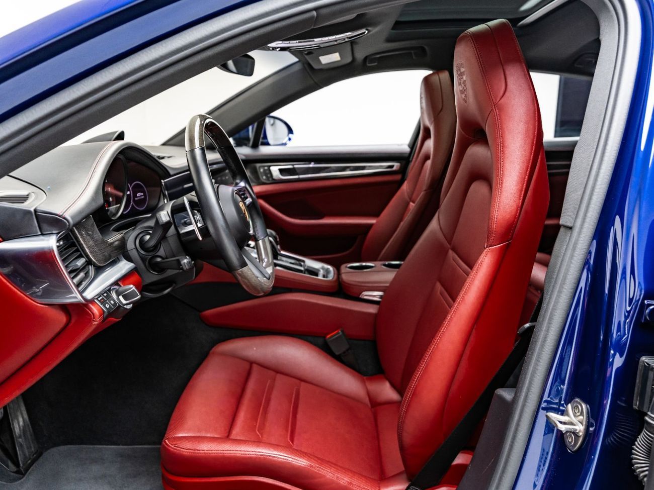 Porsche Panamera 4 3.0L 2023 Porsche Panamera, 2.9TC V6 RWD, 325bhp, 8 Speed PDK Automatic