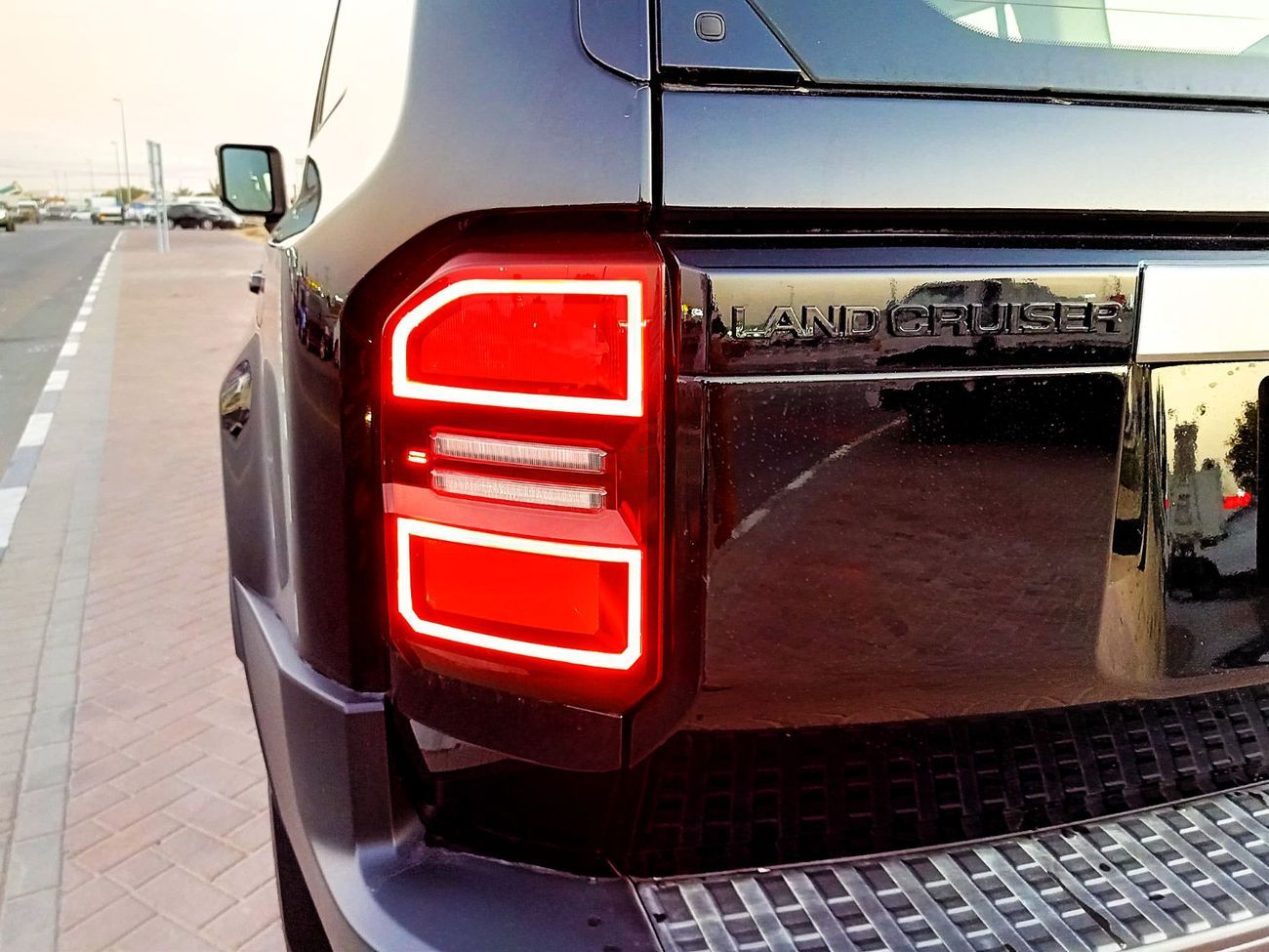 Toyota Prado Toyota Prado 2.8l Diesel A/T  4*4 2025 Black Color