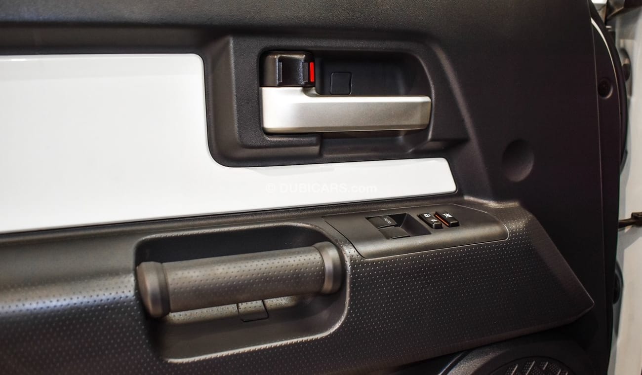 تويوتا إف جي كروزر