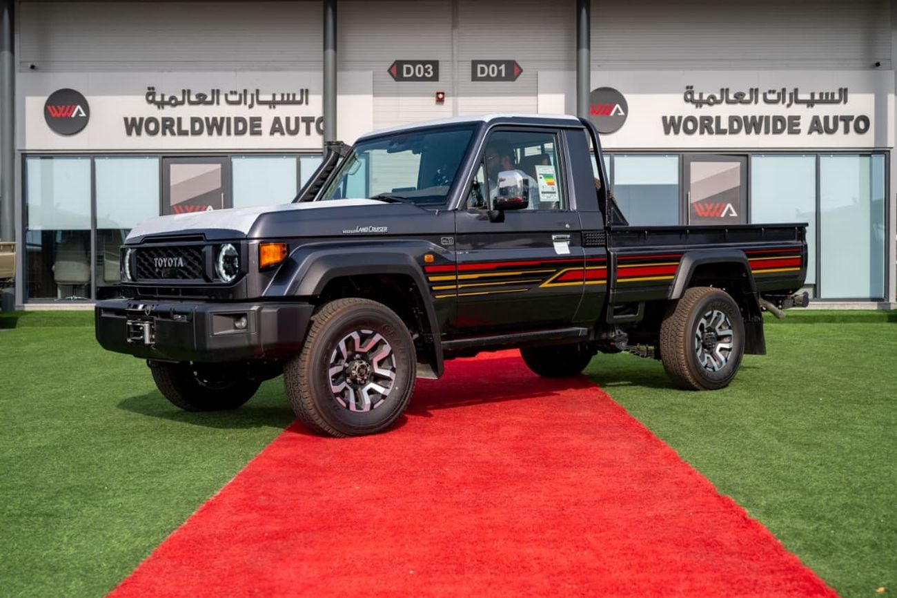 تويوتا لاند كروزر بيك آب Toyota LC79 2.8L T Diesel Automatic Z1 Full Option 2025