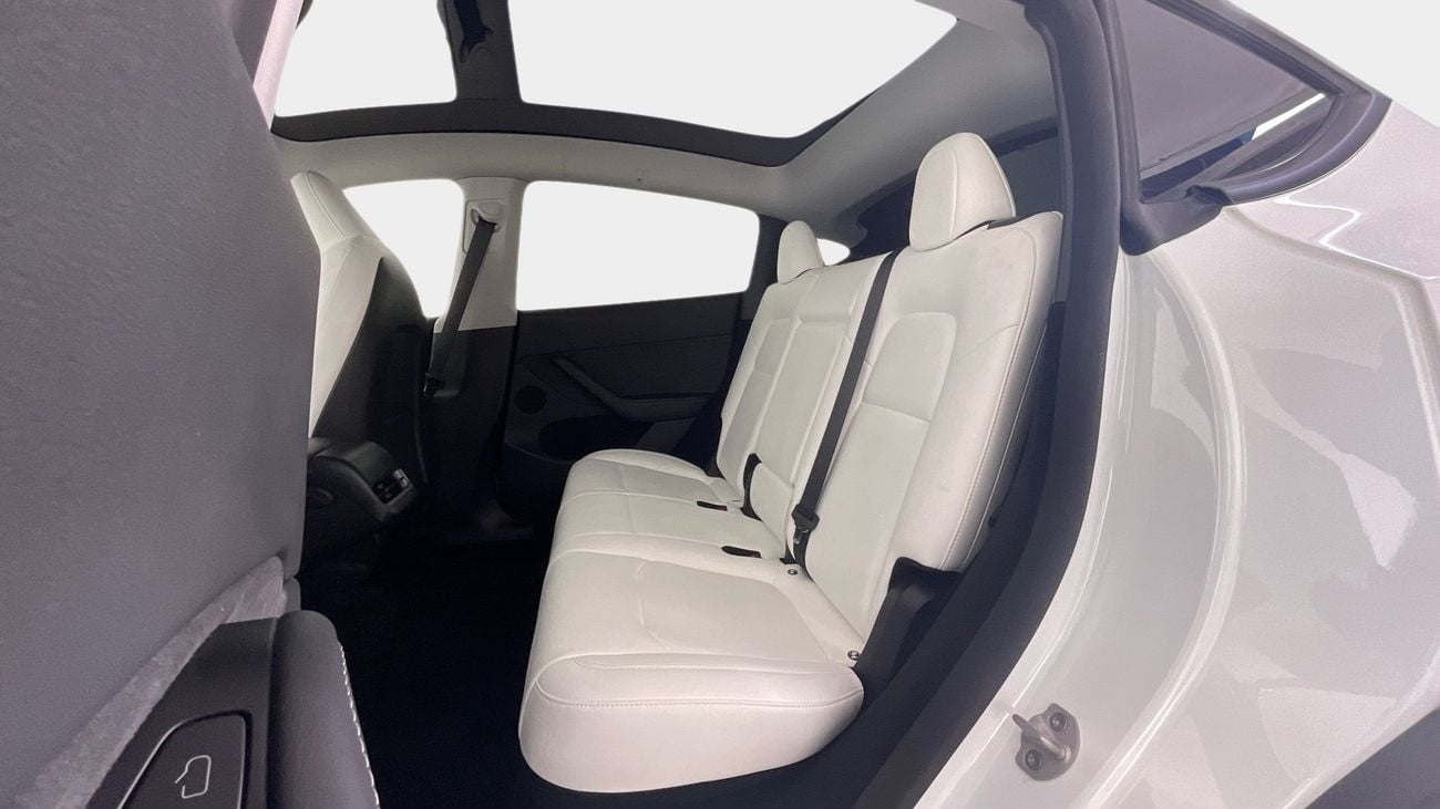 Tesla Model Y Performance (Dual Motor) | upto AED 20,000 Ramadan Discount | Guaranteed Warranty | 0 Down Payment