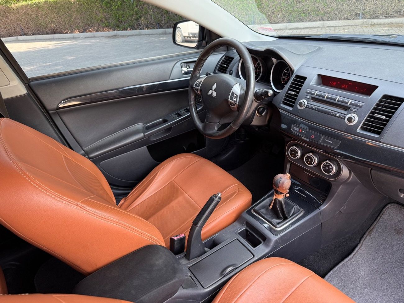 ميتسوبيشي لانسر Mitsubishi Lanser 2013 Manual 2.0