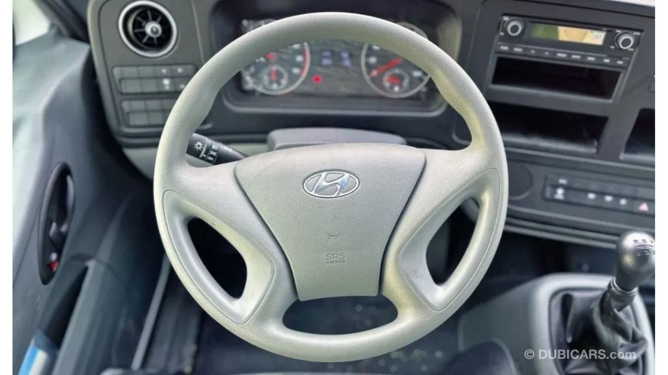 هيونداي كونتي Hyundai Country Bus 3.9L 23Seater 2024 Model Year