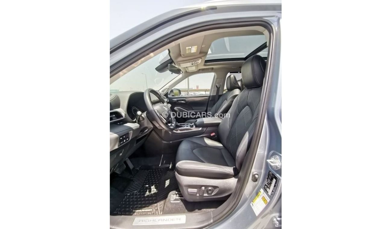 Toyota Highlander Toyota Highlander Platinum - 2021 - Sky Blue