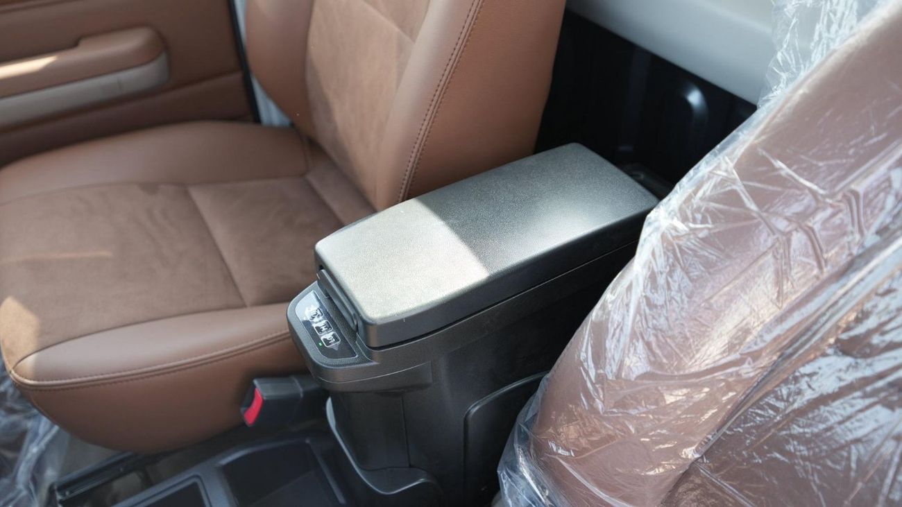 تويوتا لاند كروزر بيك آب TOYOTA LAND CRUISER 79 SINGLE CAB PICKUP PETROL 4.0L V6 4WD MT MODEL 2025 40TH ANNIVERSARY FULL OPTI