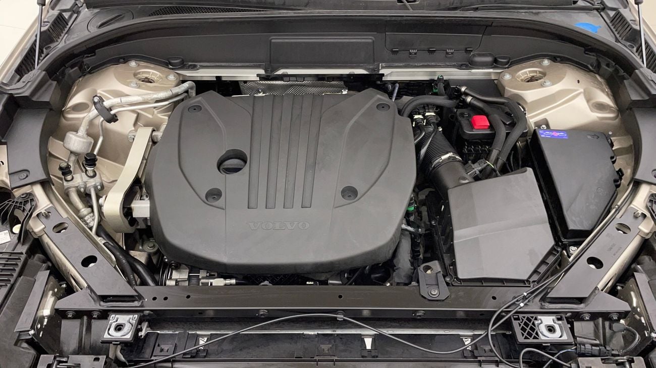 فولفو XC 60 B5 CORE 2 | بدون دفعة مقدمة | اختبار القيادة في المنزل