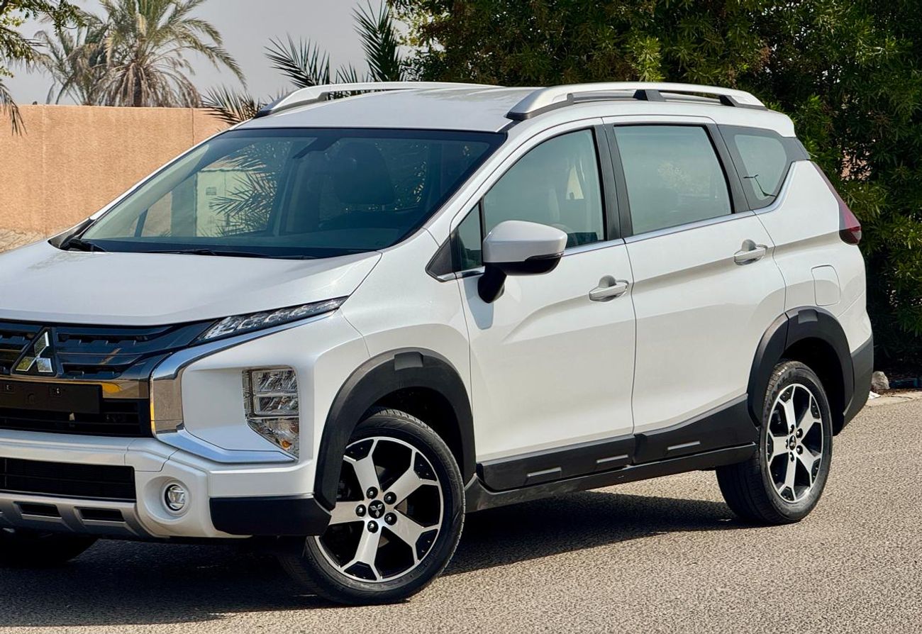 Mitsubishi Xpander Cross MITSUBISHI XPANDER CROSS 2023 1.5L GCC (860/-MONTHLY)