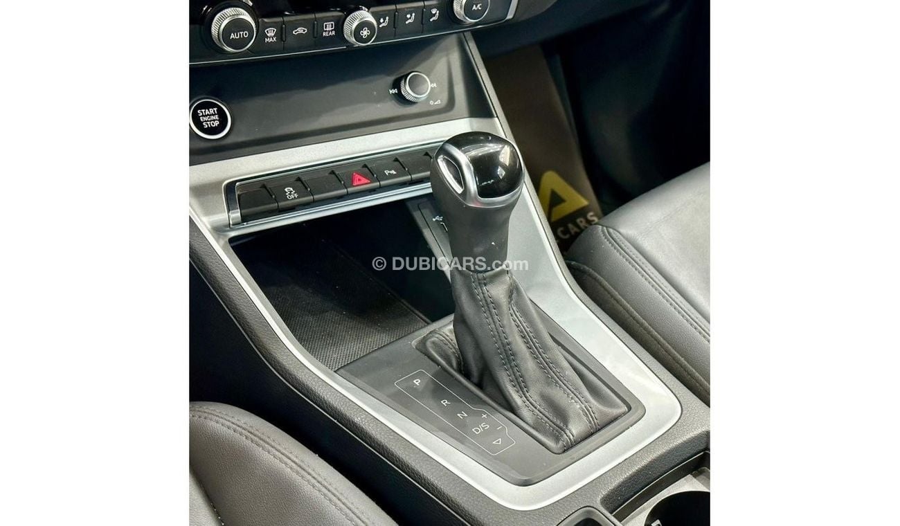 أودي Q3 2021 Audi Q3 35 TFSI S-Tronic, April 2024 Audi Warranty, April 2026 Service Package, Low Kms, GCC