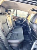 Toyota RAV4 Hybrid TOYOTA RAV4 XLE 2.5L