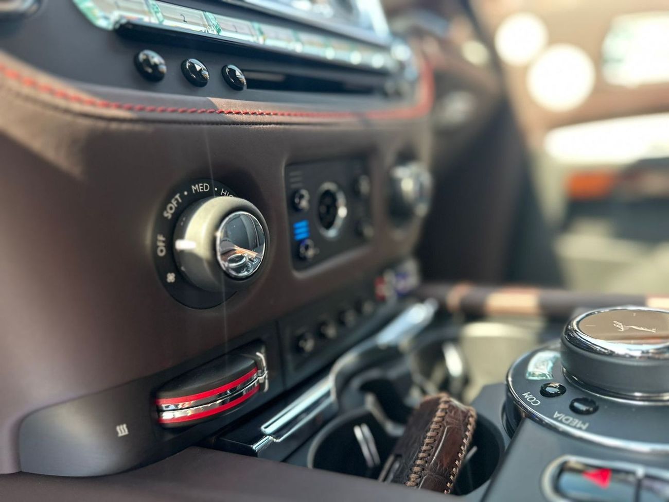 رولز رويس جوست Rolls Royce Ghost 2019 Korean Specs