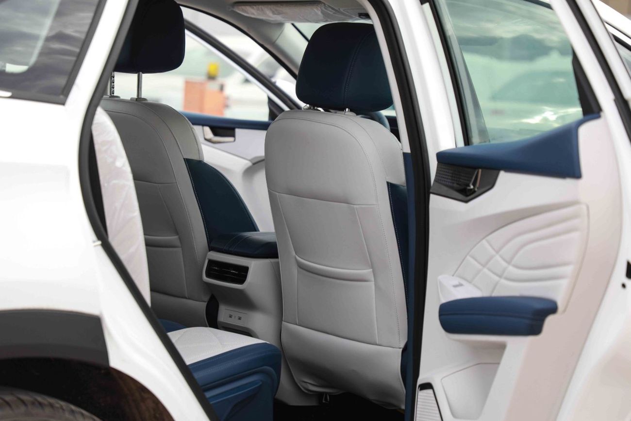 كايي X7 2025 KAIYI X7 LIMITED 2.0 - WHITE inside BLUE & WHITE | Export Price