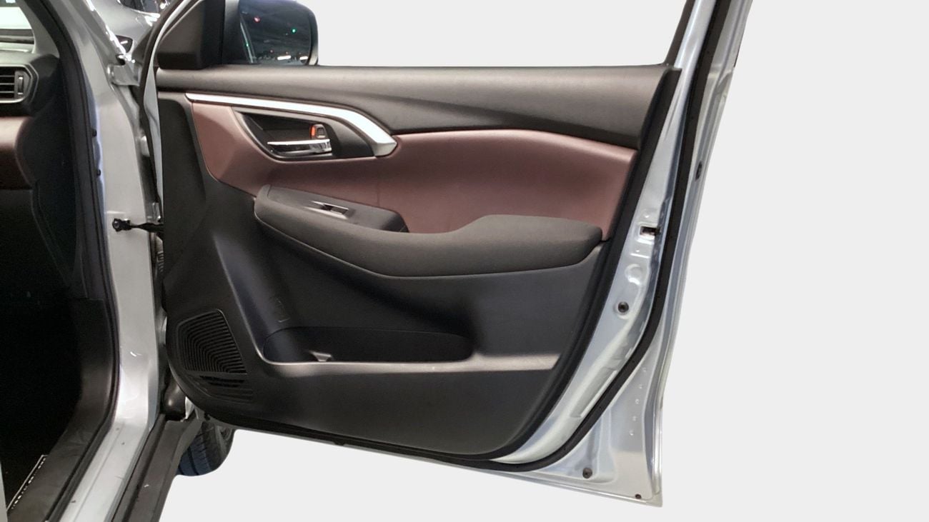 تويوتا أوربان كروزر 1.5 MHEV GL AUTO | شامل الضمان | 0 ﺪﻔﻋﺓ ﺃﻮﻟﻯ