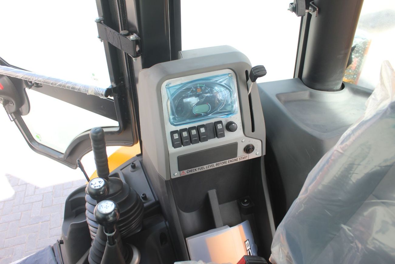 JCB 3DX