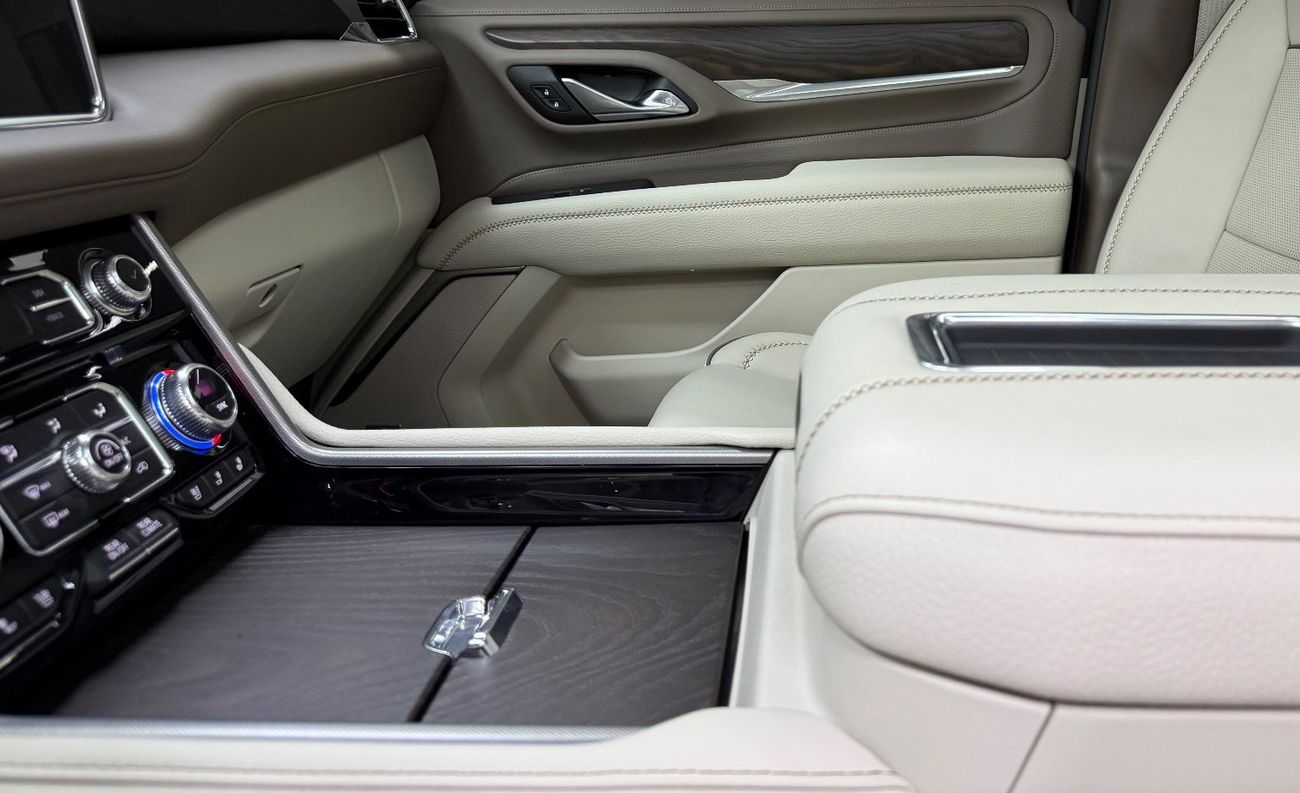 GMC Yukon XL GCC .. FSH .. 6,2L .. XL .