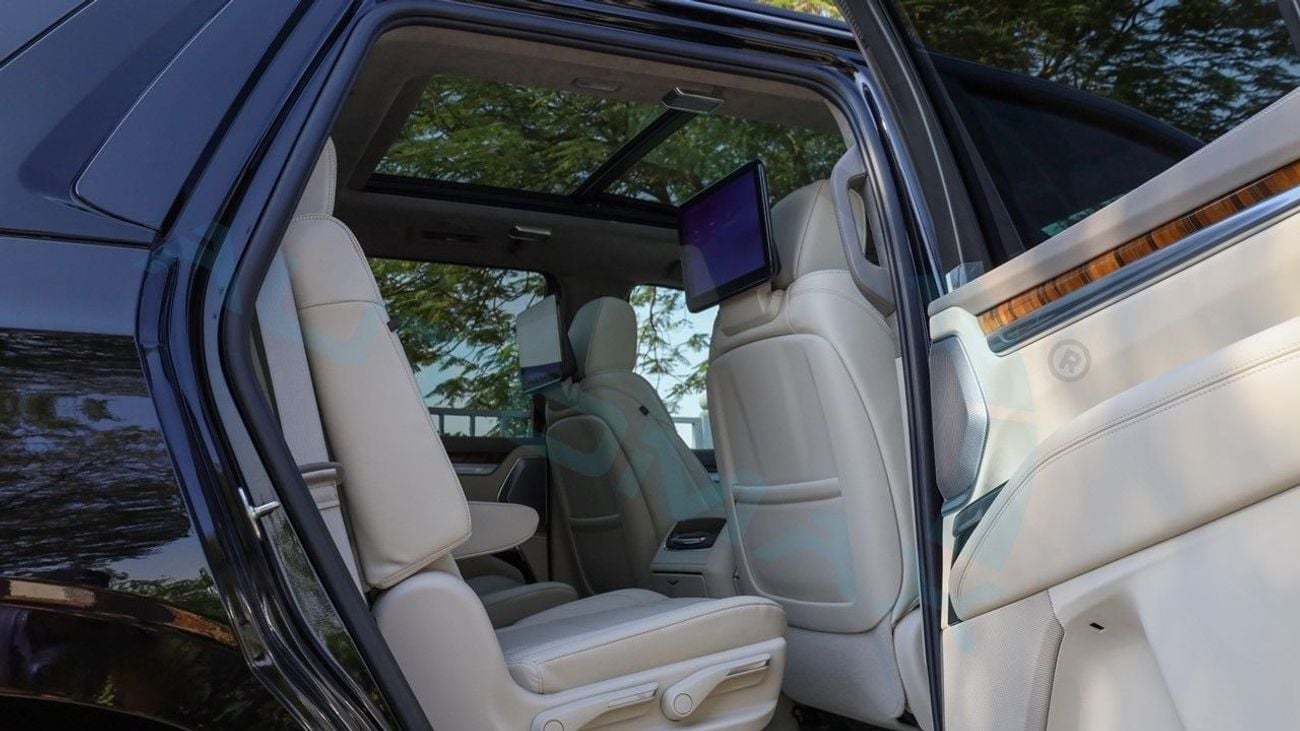 كاديلاك إسكالاد 600 Sport Platinum V8 6.2L 0Km 2025 With 5 Years Or 200,000 Km Warranty @Official Dealer