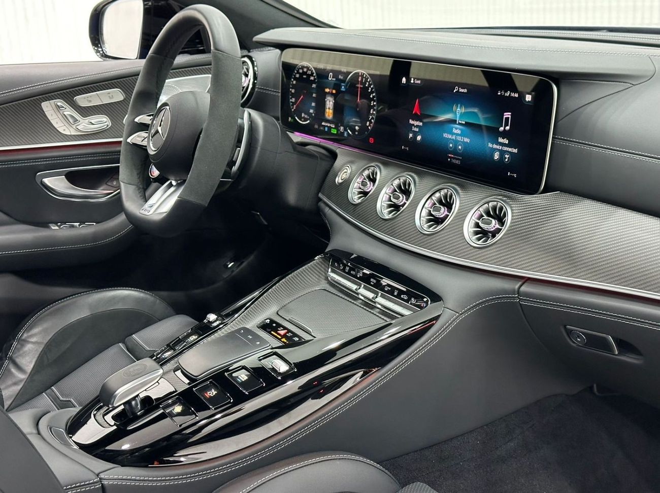 Mercedes-Benz AMG GT 63 2022 Mercedes GT63 S E-Performance, 2027 Gargash Warranty + 2026 Service Contract