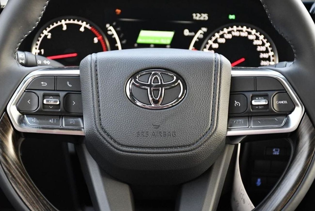 Toyota Land Cruiser TOYOTA LAND CRUISER 300 VXR 3.5L 2024