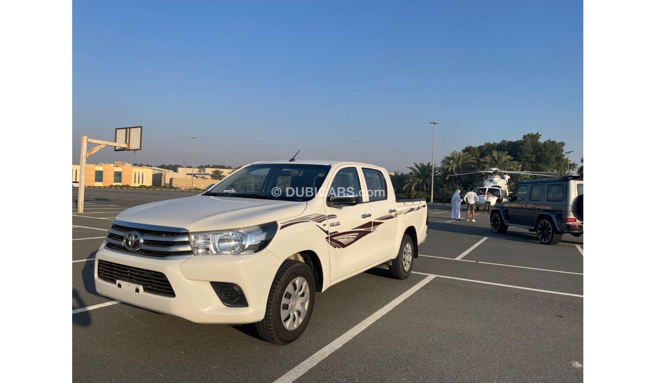 تويوتا هيلوكس GL تويوتا هايلوكس 2019 بدون حوادث بدون صبغ بحاله ممتازه جدا