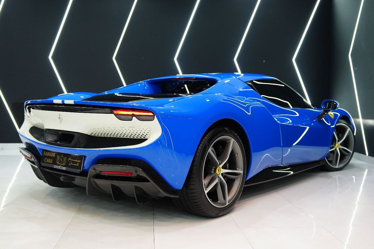 Ferrari 296 GTB 3.0T V6 PHEV Extended Assetto Fiorano Package, Apple CarPlay, Daytona Seats!!