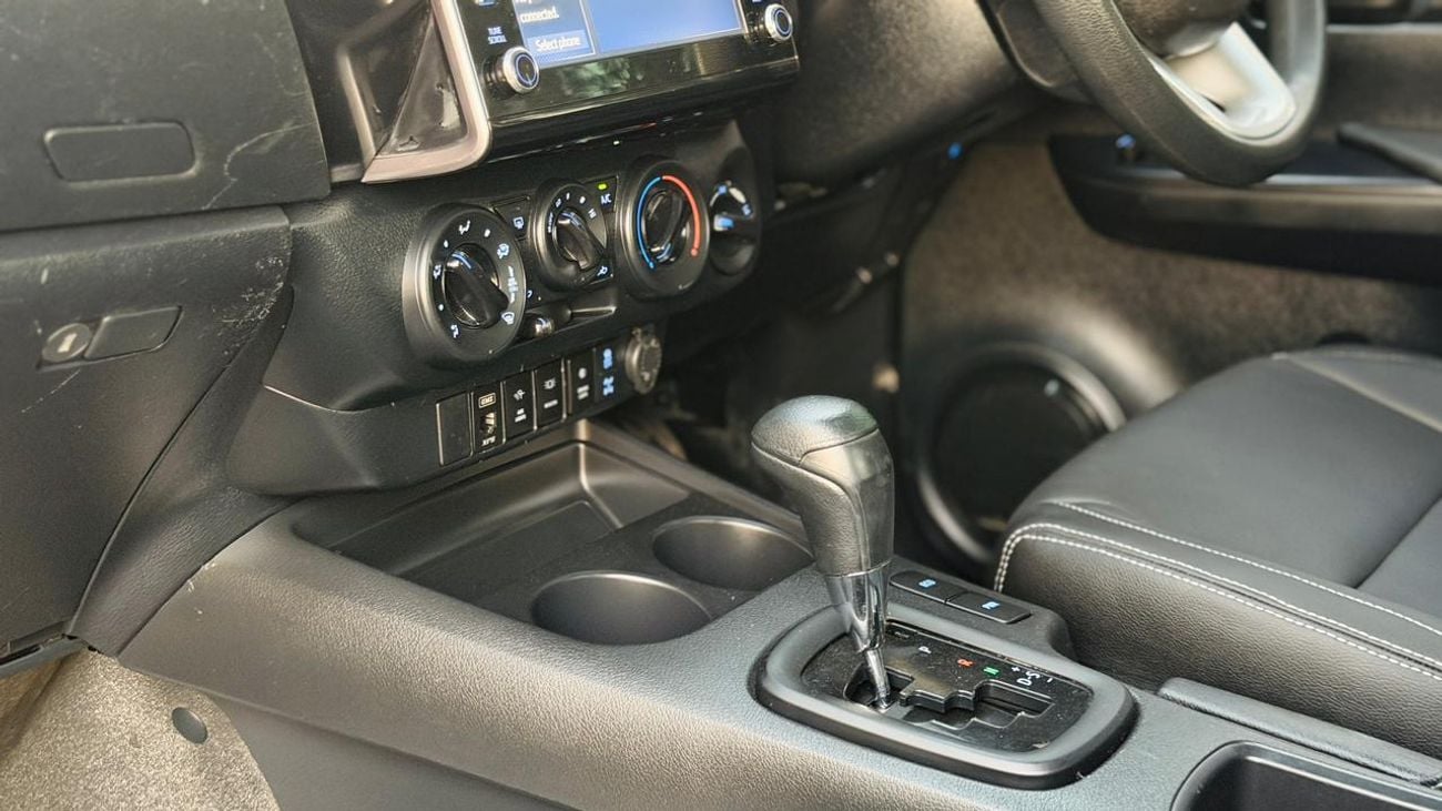 Toyota Hilux GR SPORTS SMART CAB | 2023 | RHD | 2.8L DIESEL ENGINE | AUTOMATIC TRANSMISSION | 4WD | 4X4 SPORTS BA