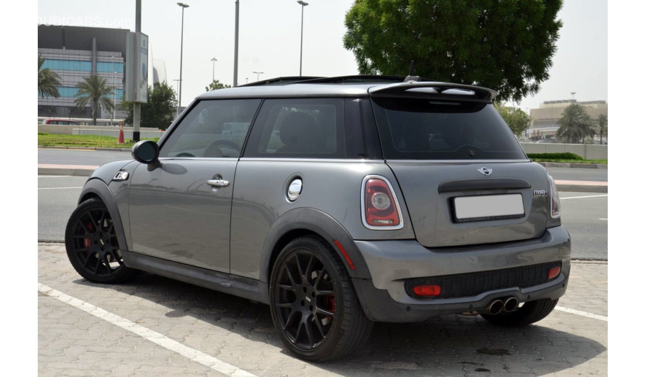 Mini Cooper S (Manual Transmission)