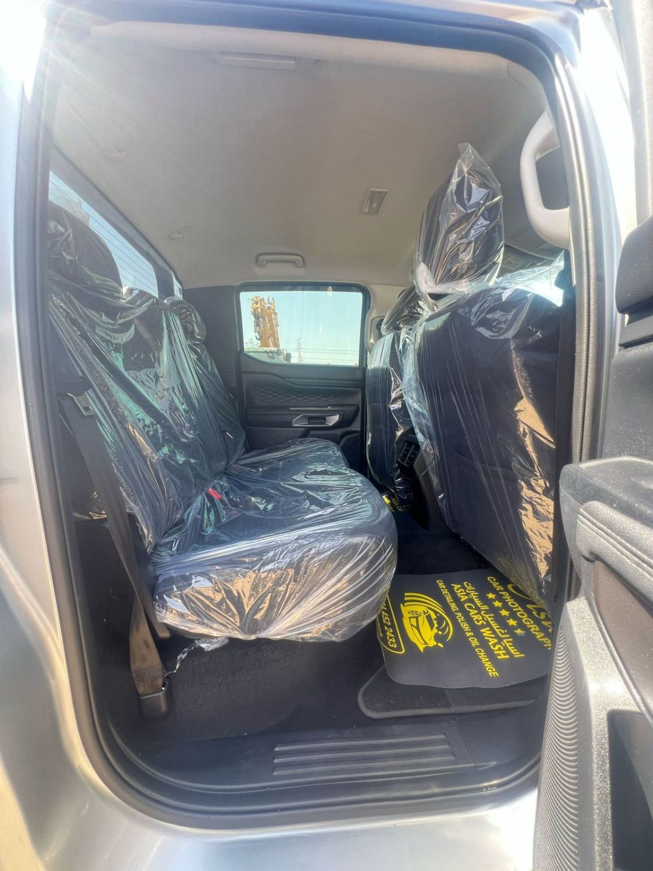 Ford Ranger DIESEL 2.0 LITER ,RIGHT HAND DRIVE ,AUTOMATIC