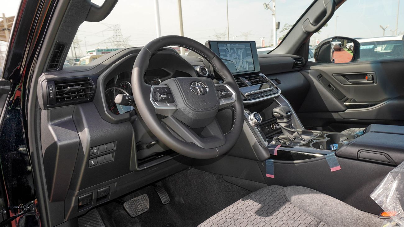 Toyota Land Cruiser GXR TWIN TURBO 3 5L