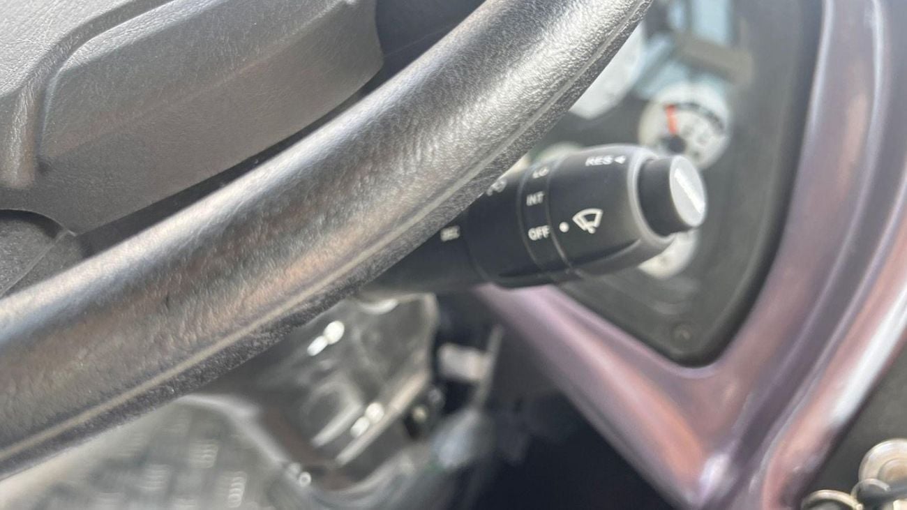 اشوك ليلاند فالكون