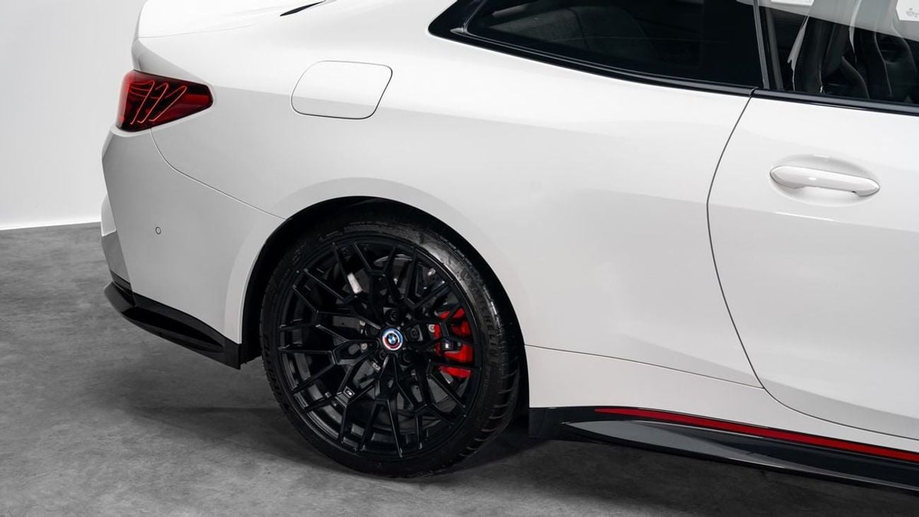 BMW M4 CSL - 2023 - GCC Specs - Under Warranty
