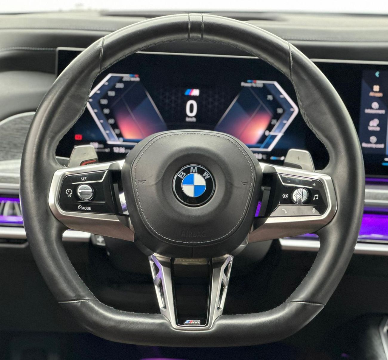 BMW 735i 2023 BMW 735i M-Sport, 2028 BMW Warranty and Service Pack, BMW Service History, GCC