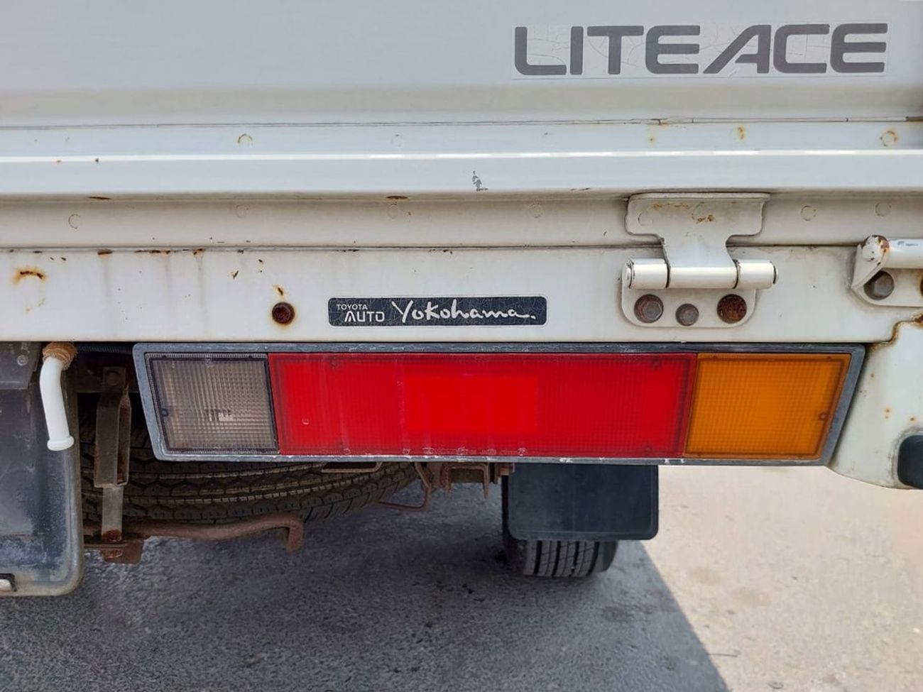 تويوتا لايت آيس TOYOTA LITEACE TRUCK PICK UP RHD 1997 MODEL 1.5 L PETROL MANUAL(PM69963)