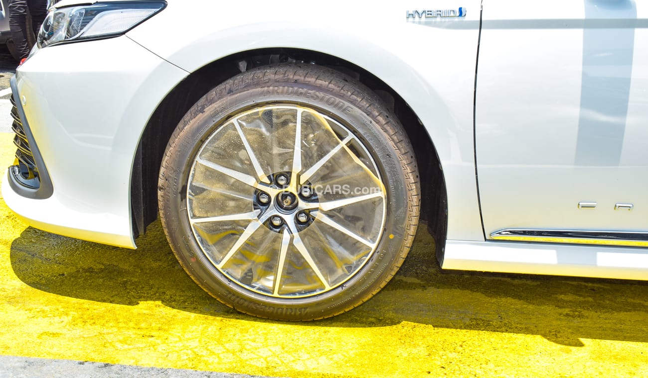 Toyota Camry GLE 2.5L Hybrid