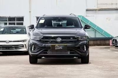 Volkswagen T ROC 300TSI DSG Starlight Edition
