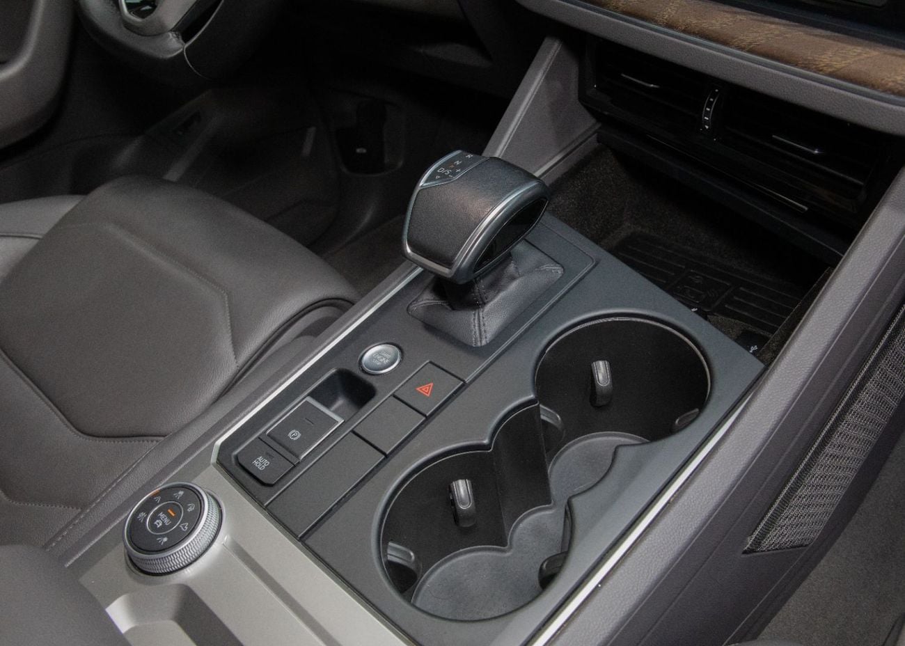 فولكس واجن طوارق Comfortline