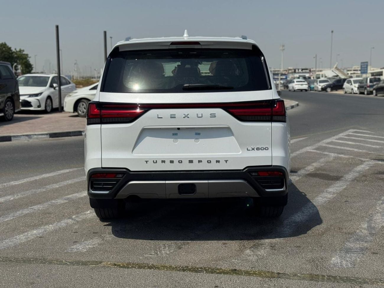 لكزس LX 600 Signature 3.5L