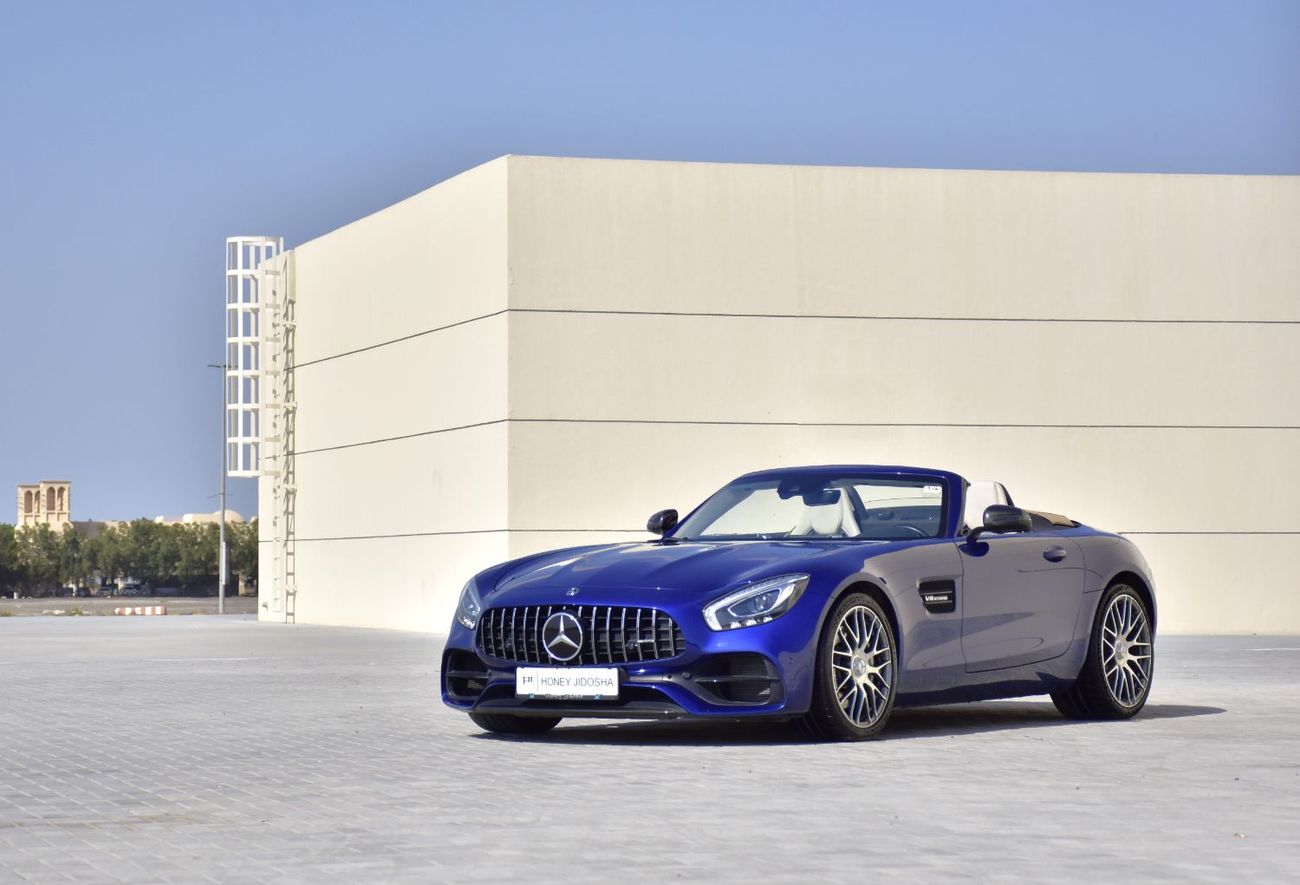 مرسيدس بنز AMG GT EXCELLENT DEAL for our Mercedes Benz AMG GT ( 2018 Model ) in Blue Color GCC Specs