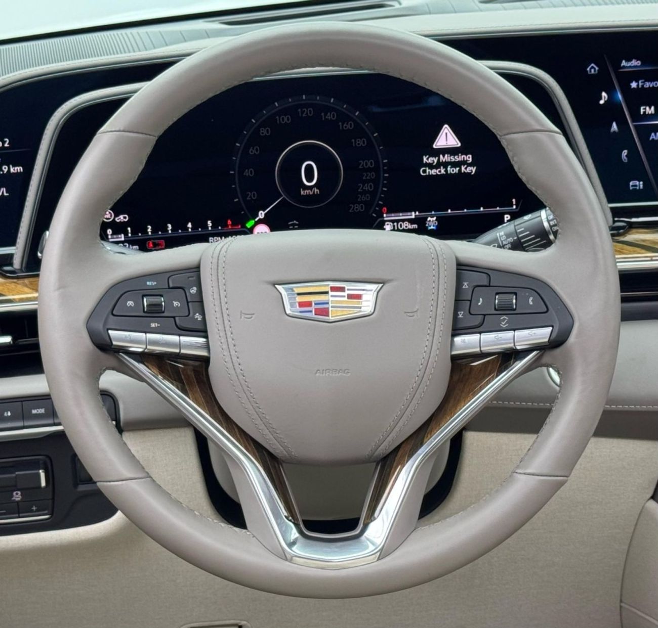 Cadillac Escalade Sport Platinum 6.2L 4WD 2023 Cadillac Escalade Sport, 2028 Cadillac Warranty + Service Pack, Fully L