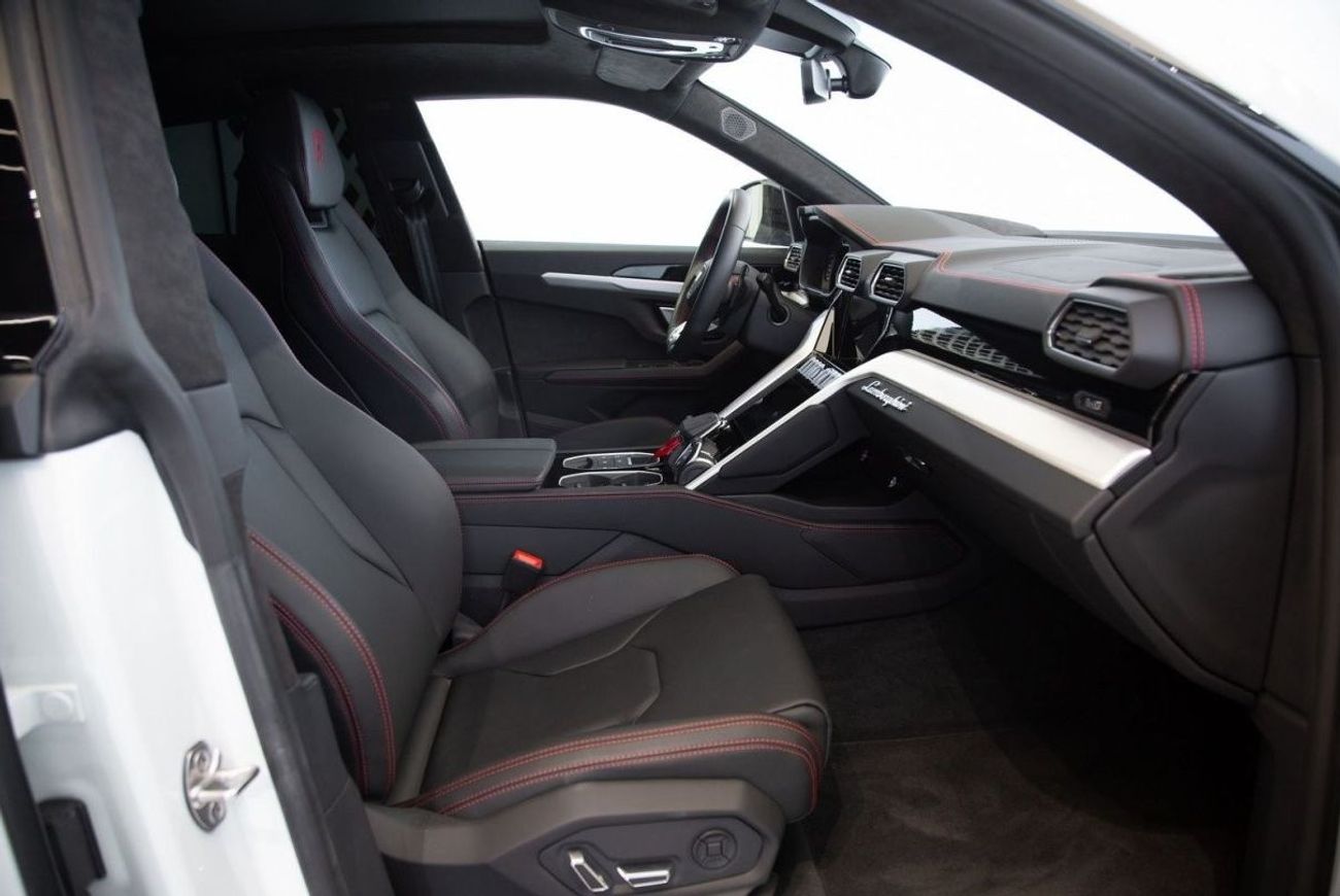 لامبورغيني اوروس 4.0T