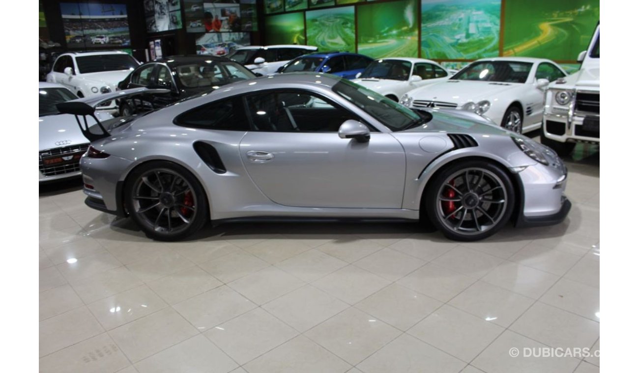 بورش 911 GT3 RS