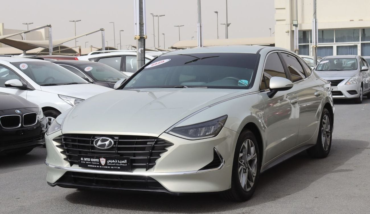 هيونداي سوناتا هيونداى سوناتا خليجى موديل 2020 -2.5L ممشىى 97000 كم  بسعر40000  بحاله ممتازه