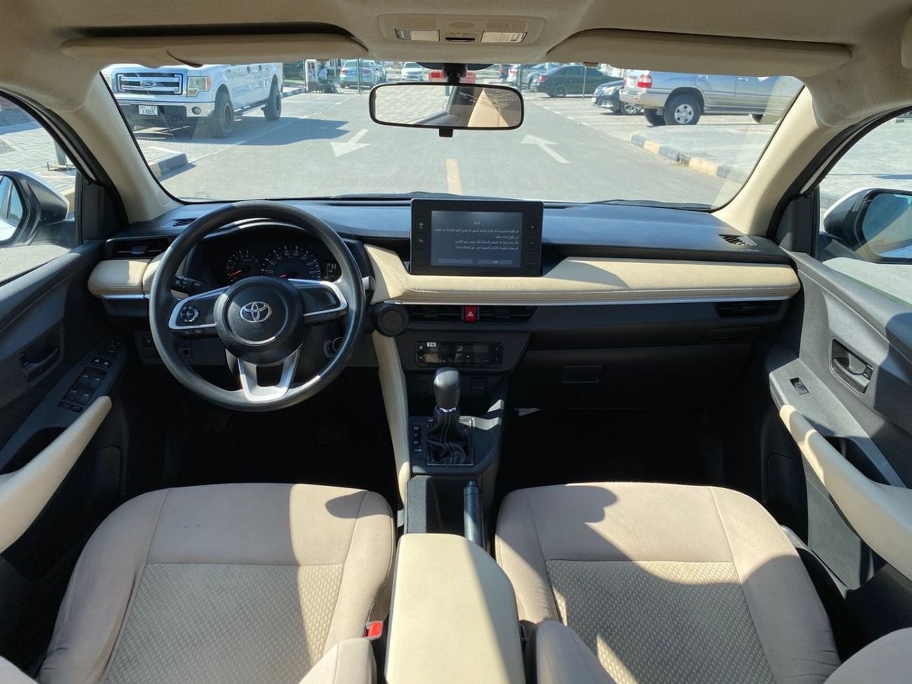 تويوتا يارس 1.5L E
