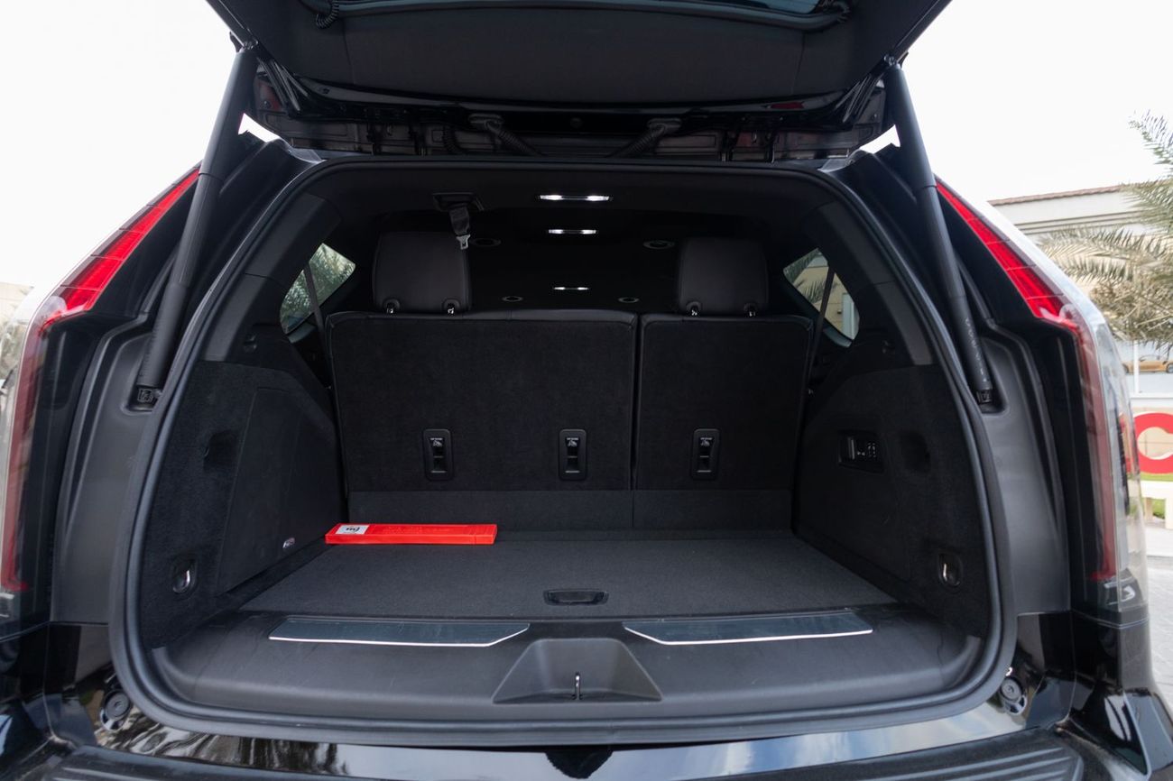 كاديلاك إسكالاد Premium Luxury 6.2L 4WD