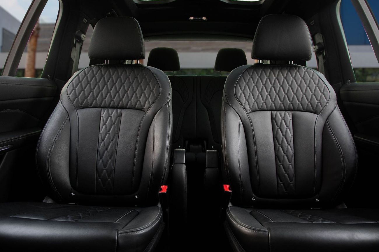 BMW X7 M50i | 5,092 P.M  | 0% Downpayment | Agency Warranty 2026